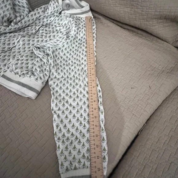 Anthropologie Tiny Editions‎ Amber floral satin embroidered bomber jacket Sz L